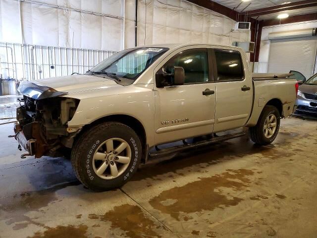 2012 NISSAN Titan