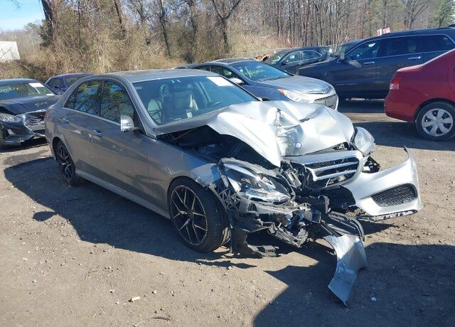 2015 MERCEDES-BENZ E-Class