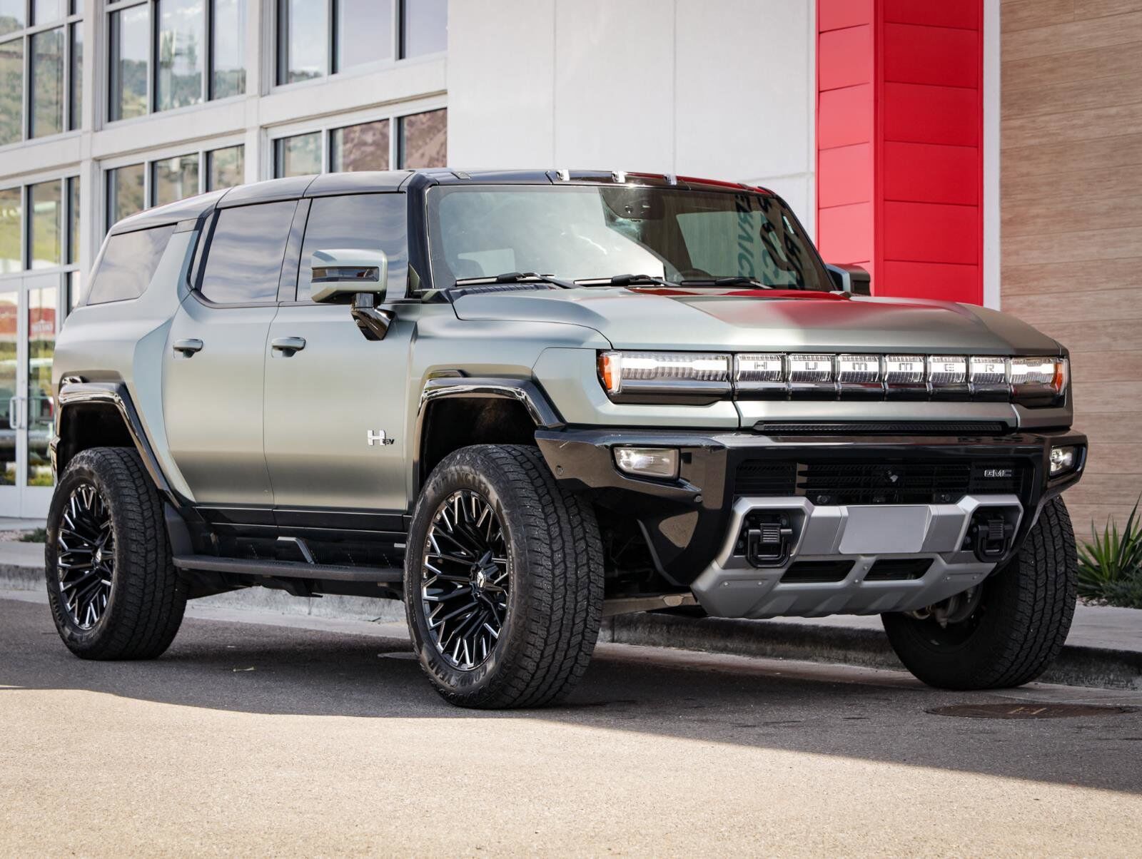 2024 GMC Hummer EV SUV