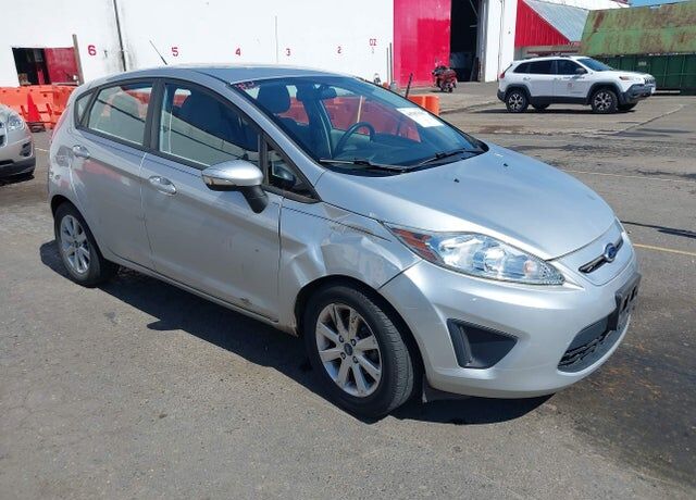 2013 FORD Fiesta