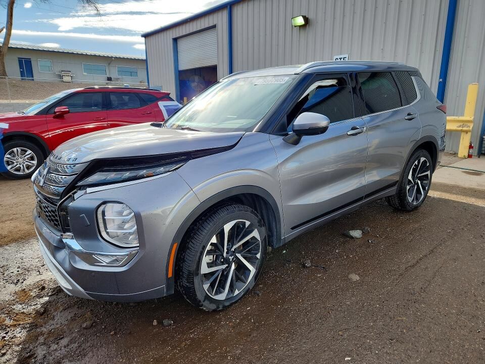 2022 MITSUBISHI Outlander