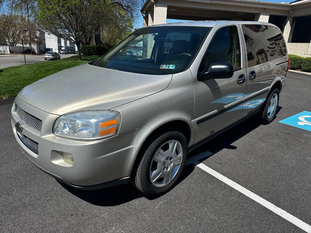 2008 CHEVROLET Uplander