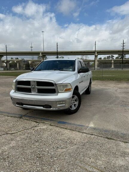 2012 DODGE Ram