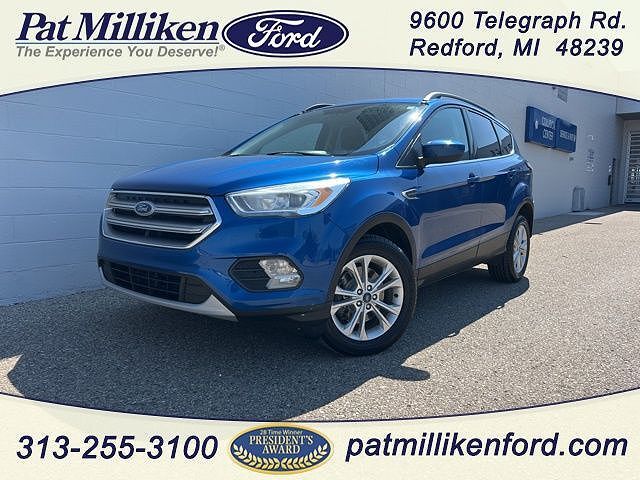 2017 FORD Escape