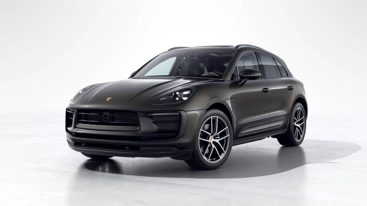 2024 PORSCHE Macan