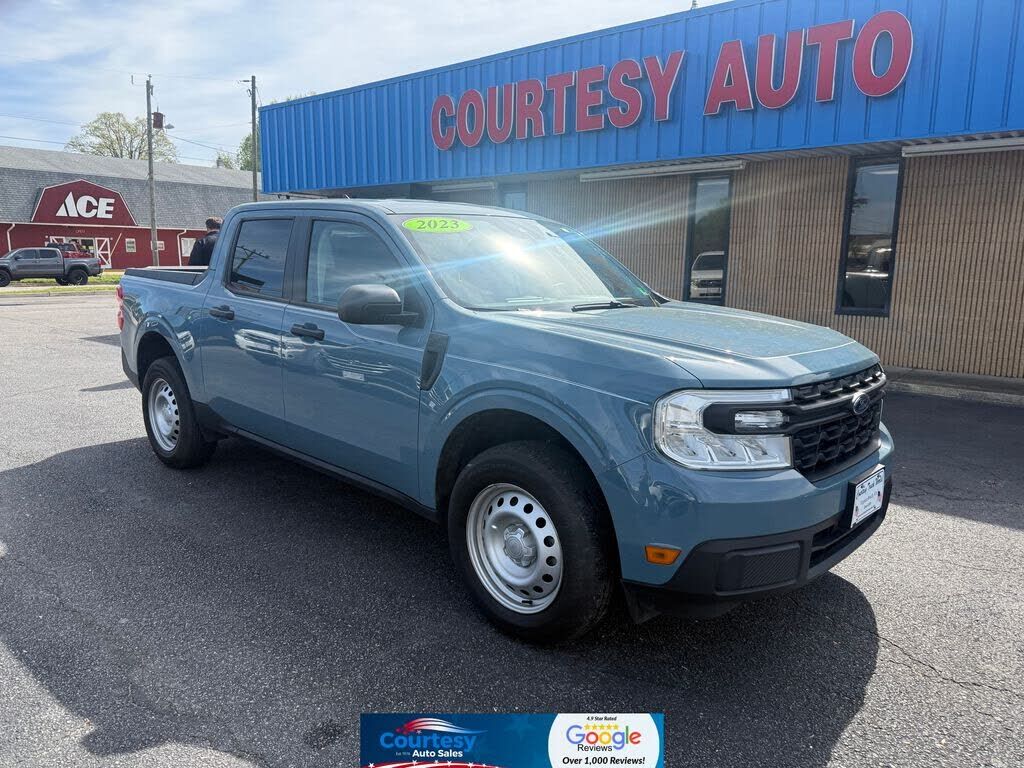 2023 FORD Maverick