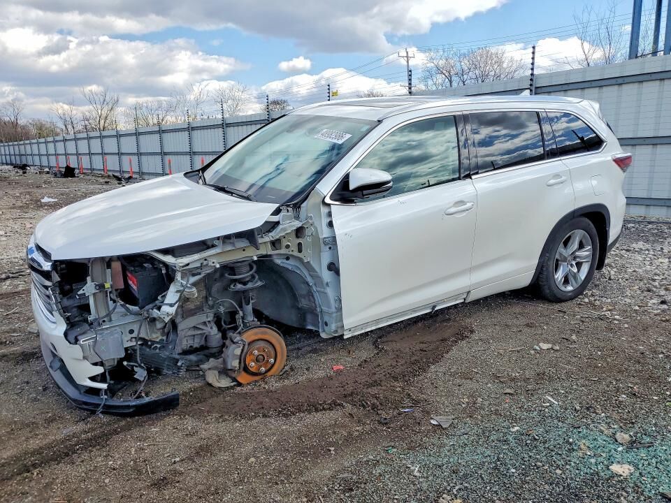 2015 TOYOTA Highlander