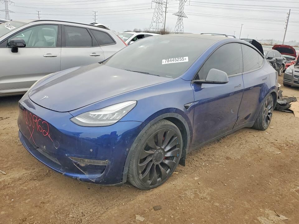 2020 TESLA Model Y