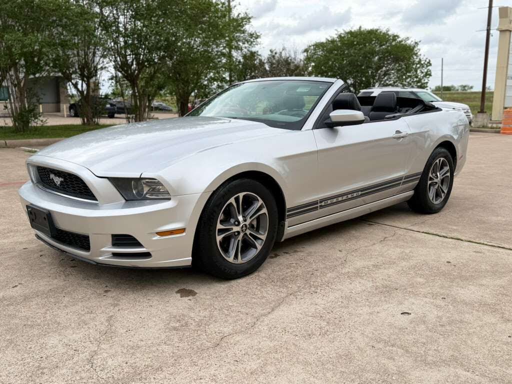 2014 FORD Mustang