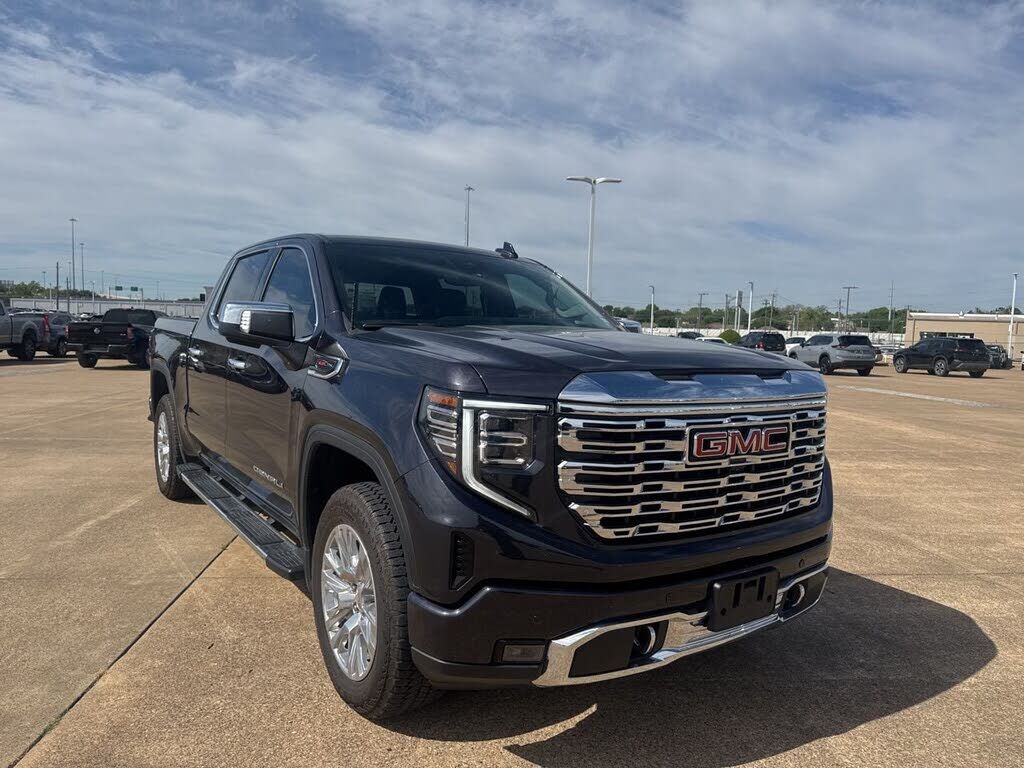 2025 GMC Sierra