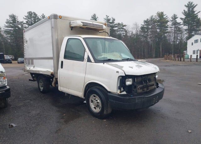 2012 CHEVROLET Express