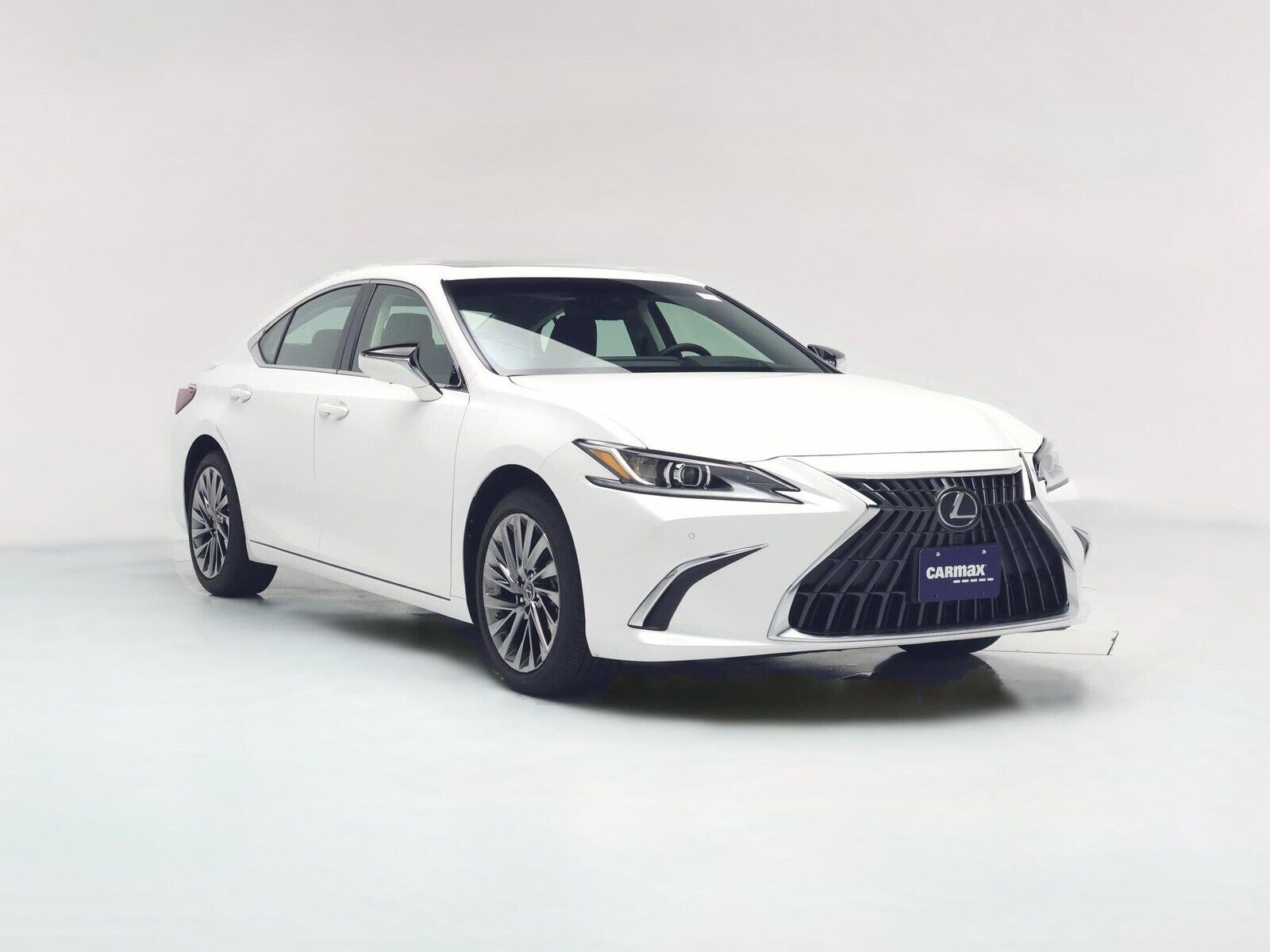 2024 LEXUS ES
