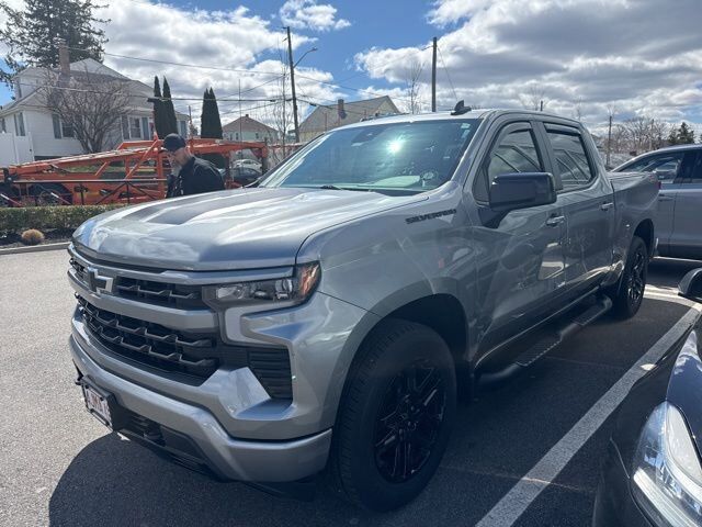 2023 CHEVROLET Silverado