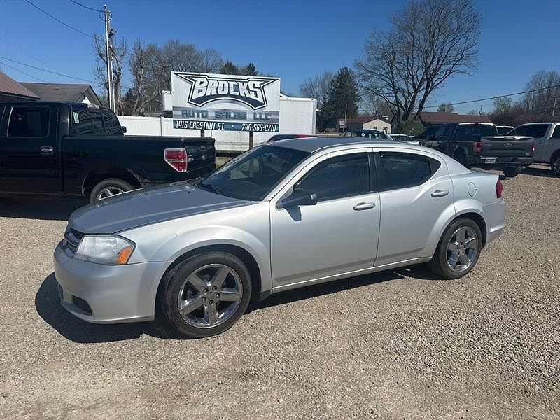 2012 DODGE Avenger