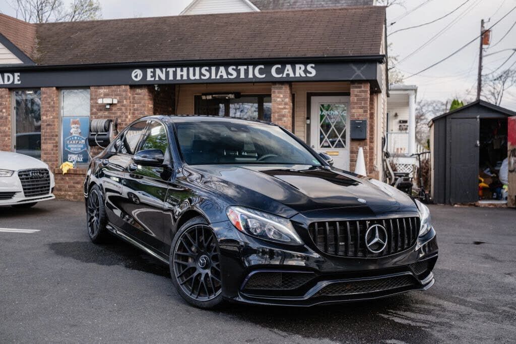 2017 MERCEDES-BENZ C-Class