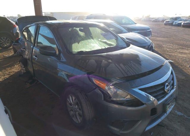 2018 NISSAN Versa
