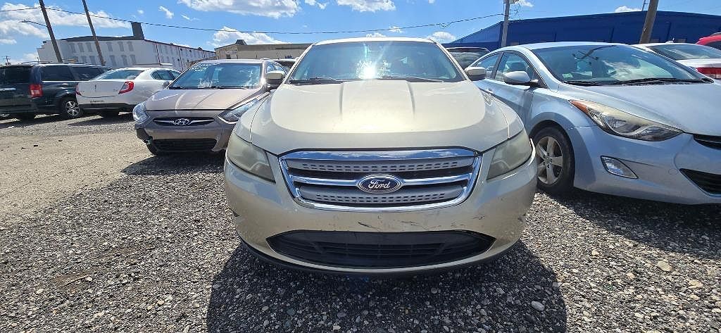 2012 FORD Taurus