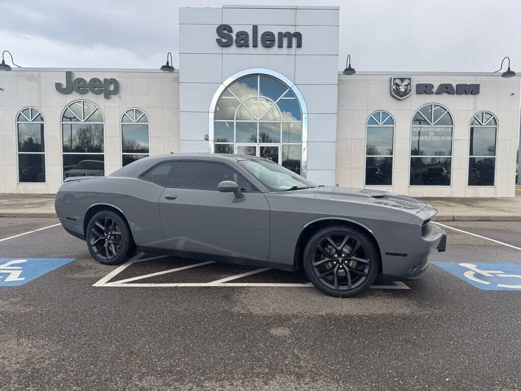 2019 DODGE Challenger