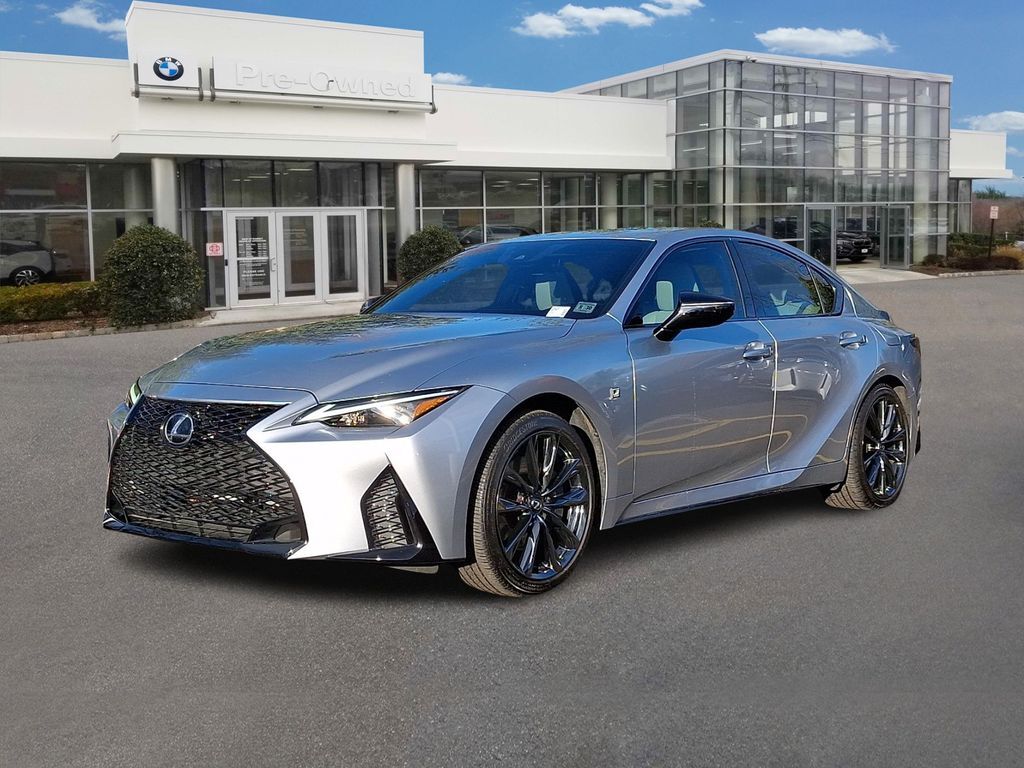2025 LEXUS IS