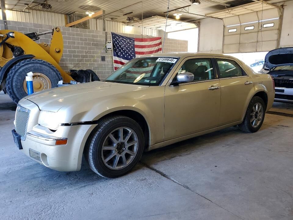 2010 CHRYSLER 300C