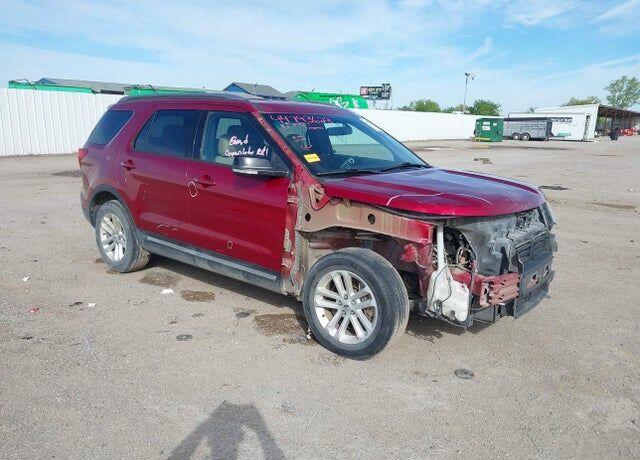 2016 FORD Explorer
