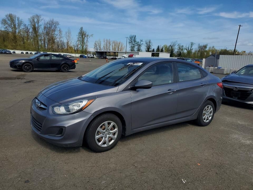 2014 HYUNDAI Accent