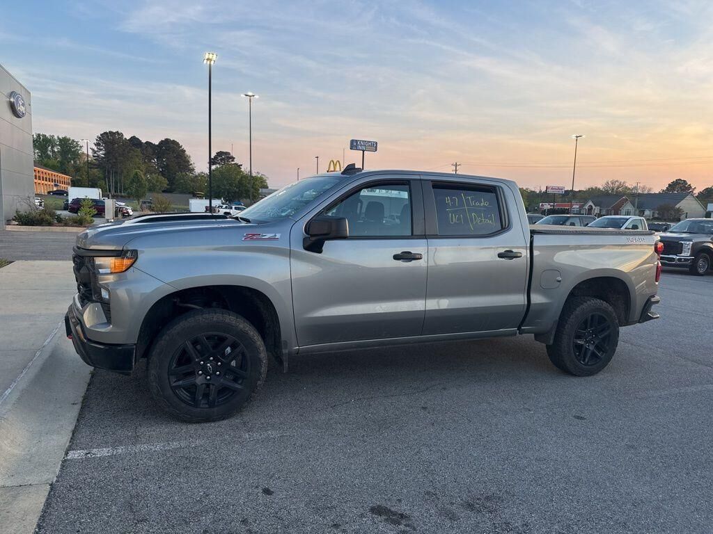 2024 CHEVROLET Silverado