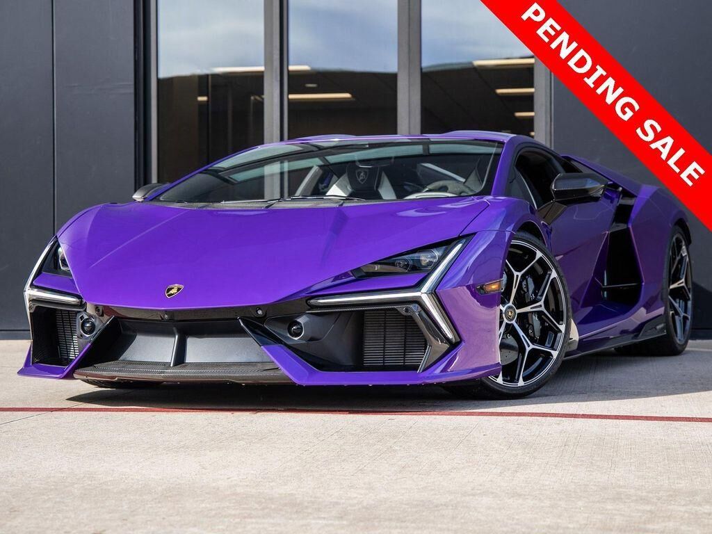 2024 LAMBORGHINI Revuelto