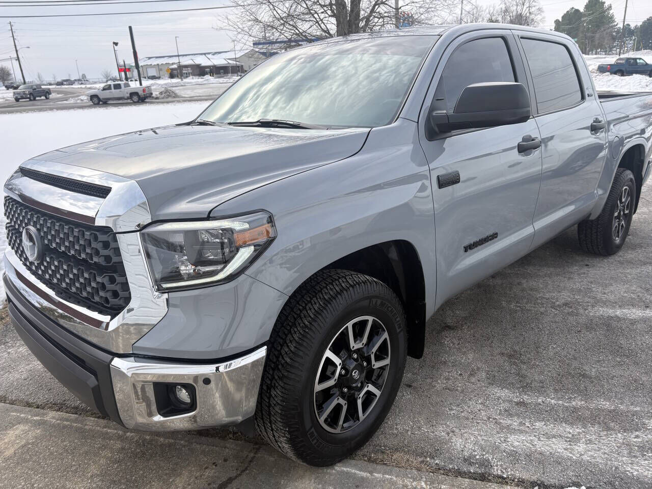 2021 TOYOTA Tundra