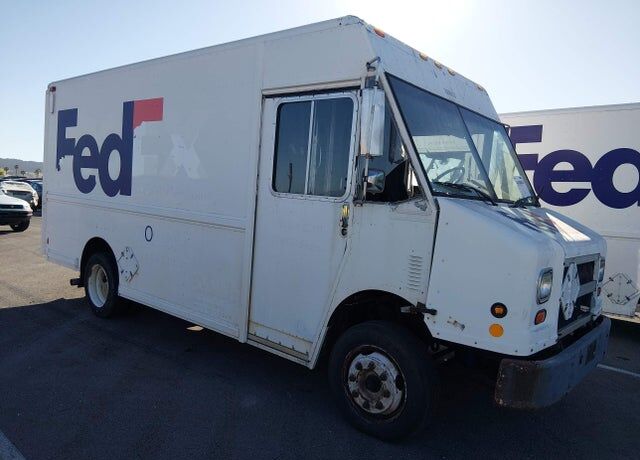 1999 FREIGHTLINER MT 45 Chassis