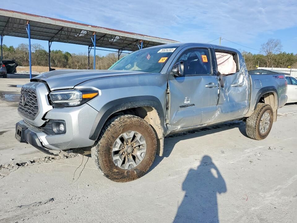 2022 TOYOTA Tacoma