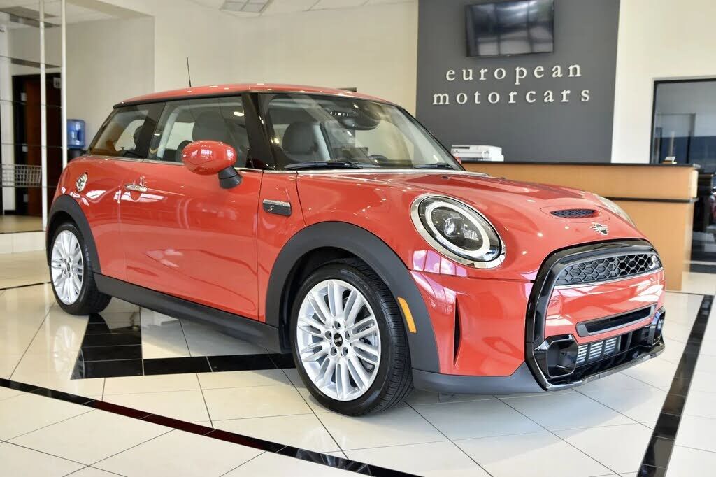 2024 MINI Hardtop