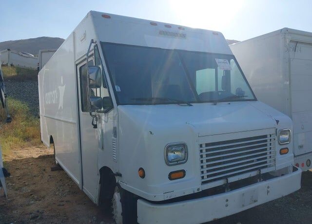 2007 WORKHORSE W42