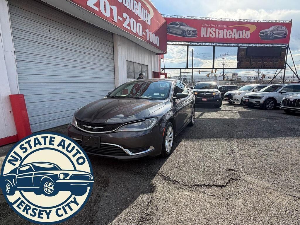 2016 CHRYSLER 200