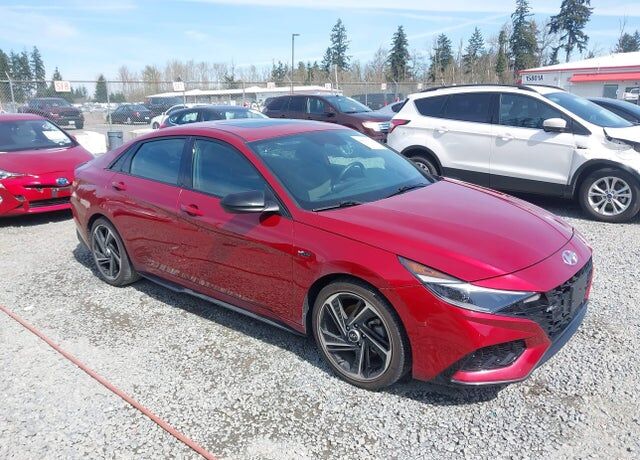 2023 HYUNDAI Elantra