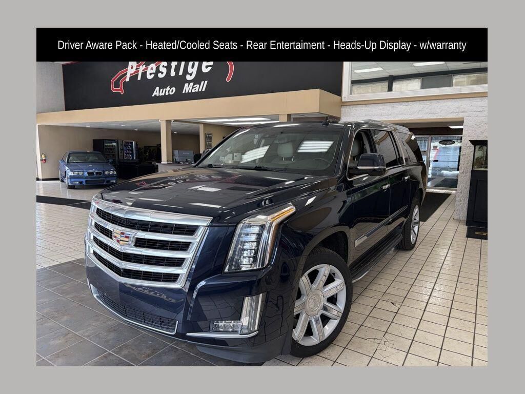 2017 CADILLAC Escalade ESV