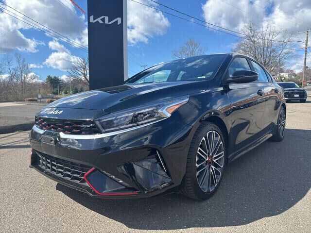 2023 KIA Forte