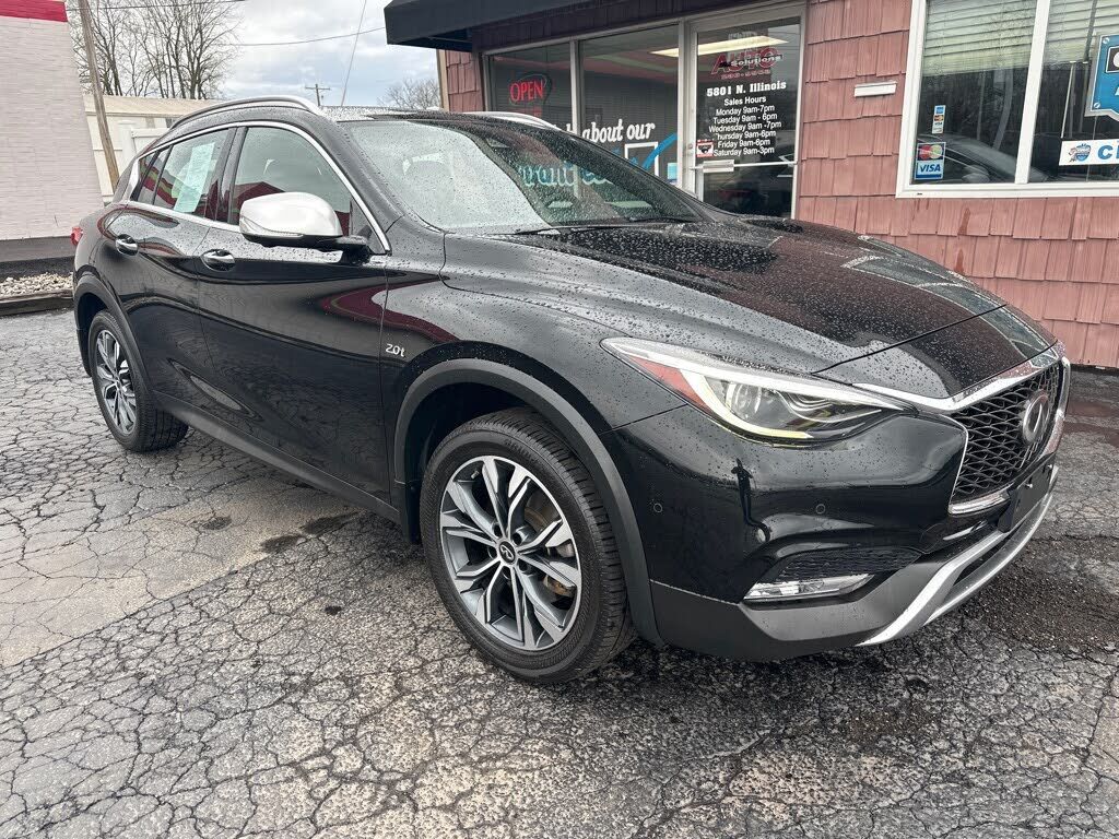 2018 INFINITI QX30