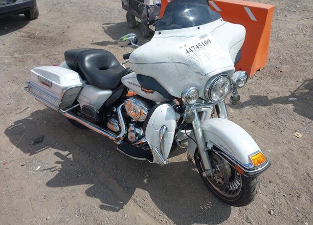 2012 HARLEY DAVIDSON Electra Glide Ultra Classic 103