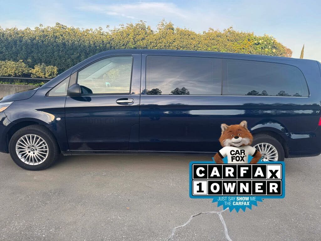 2021 MERCEDES-BENZ METRIS