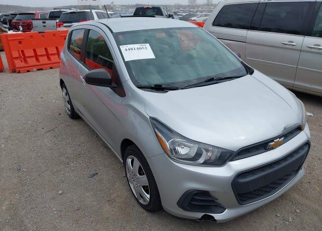 2017 CHEVROLET Spark