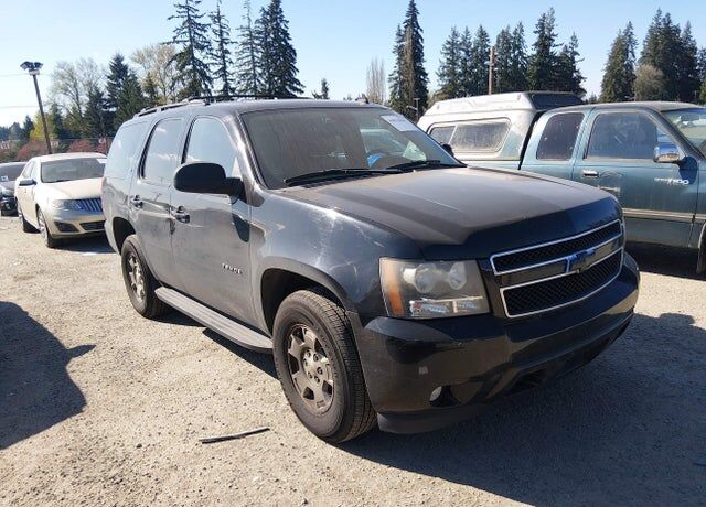 2011 CHEVROLET Tahoe