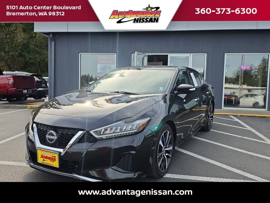2023 NISSAN Maxima