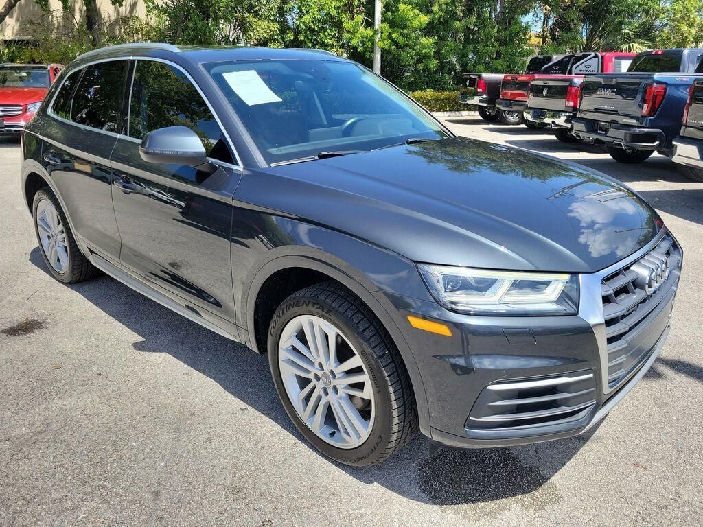 2018 AUDI Q5