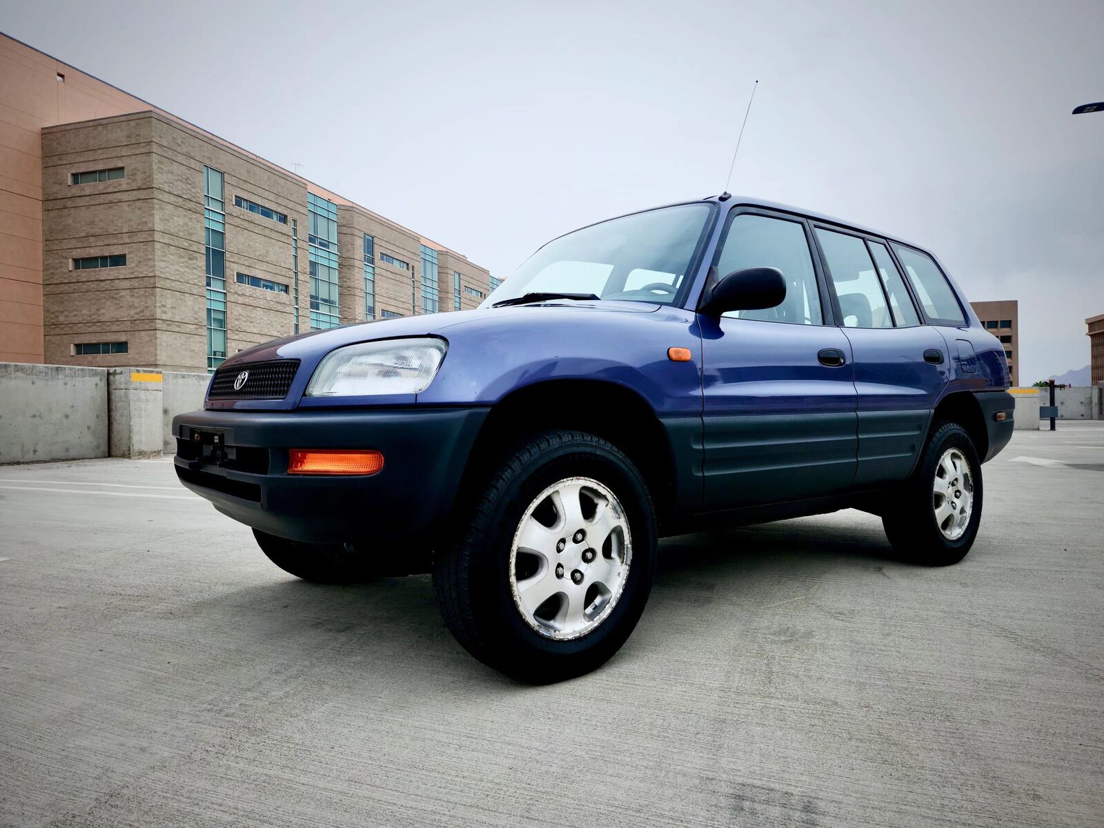1997 TOYOTA RAV4