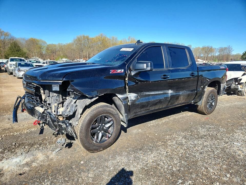 2023 CHEVROLET Silverado