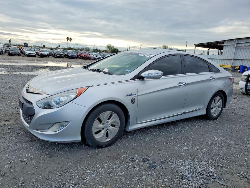 2013 HYUNDAI Sonata
