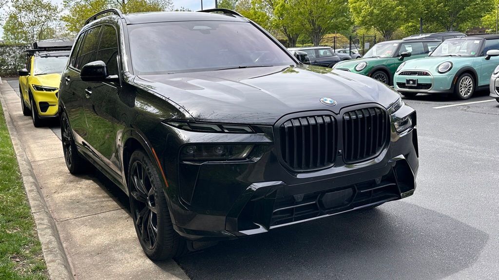 2024 BMW X7