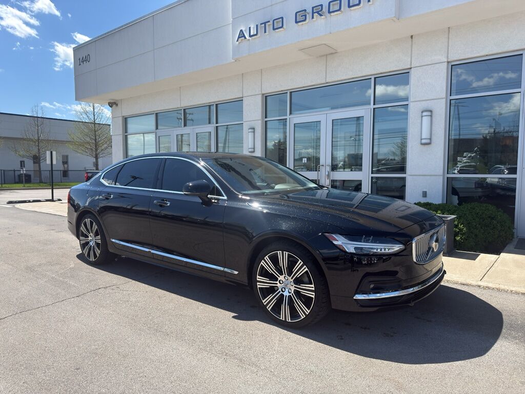 2021 VOLVO S90