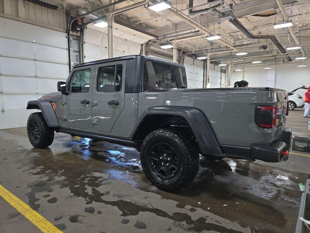 2022 JEEP Gladiator